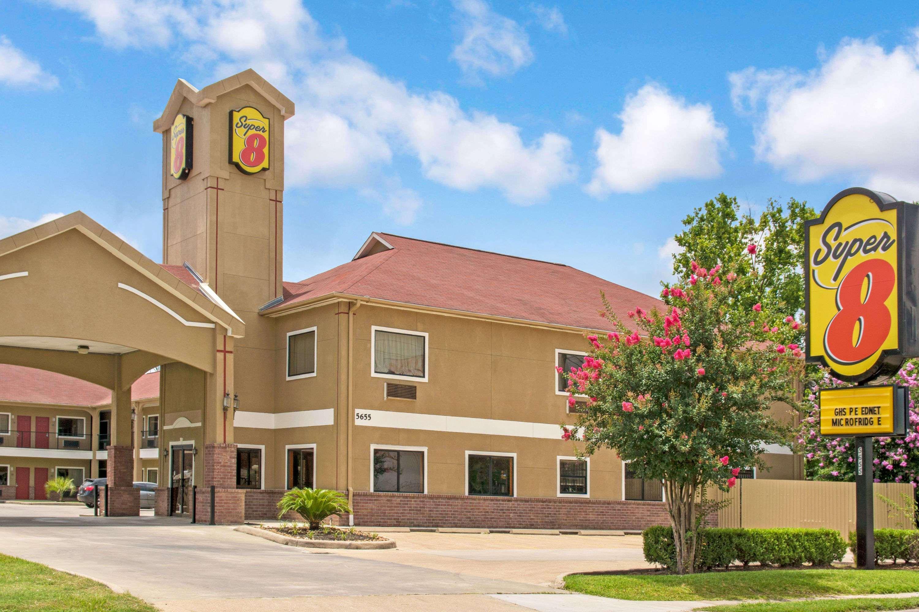 Super 8 By Wyndham Houston/Brookhollow Nw Ngoại thất bức ảnh